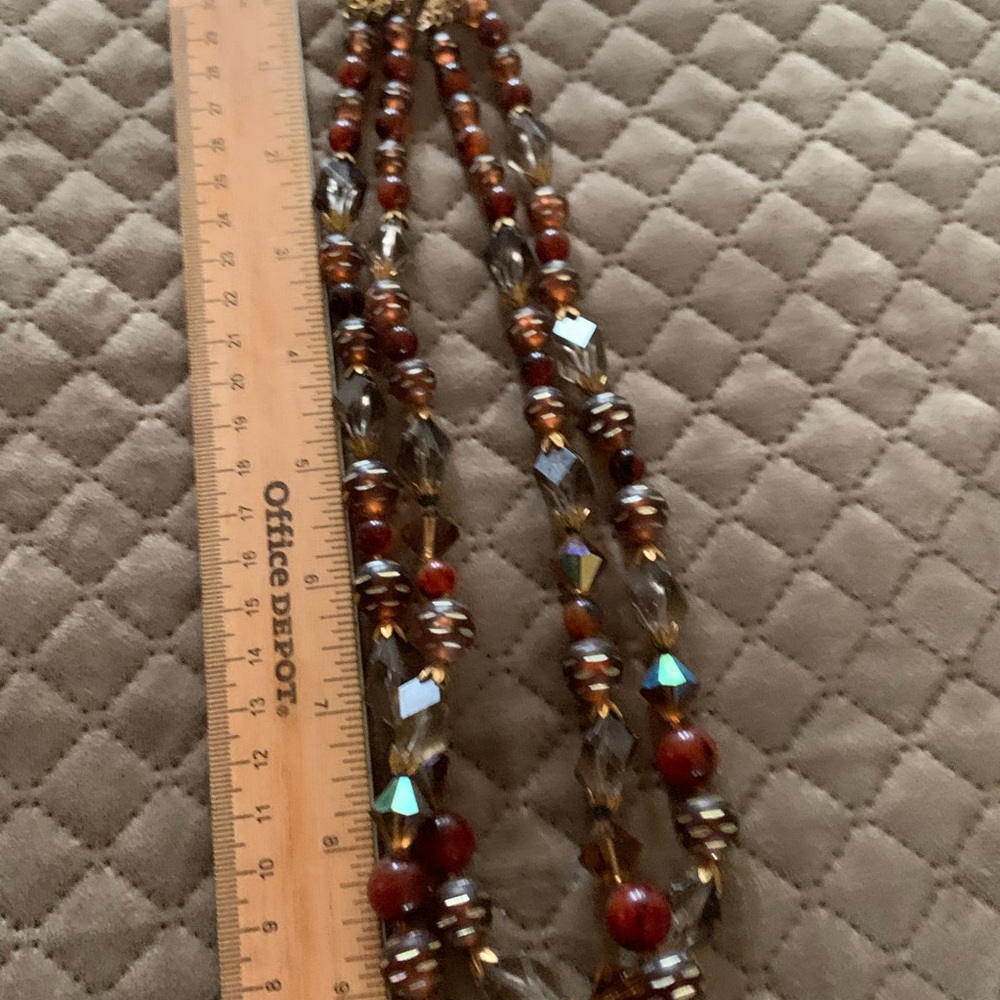 Jewelry - Picture 2 of 3
